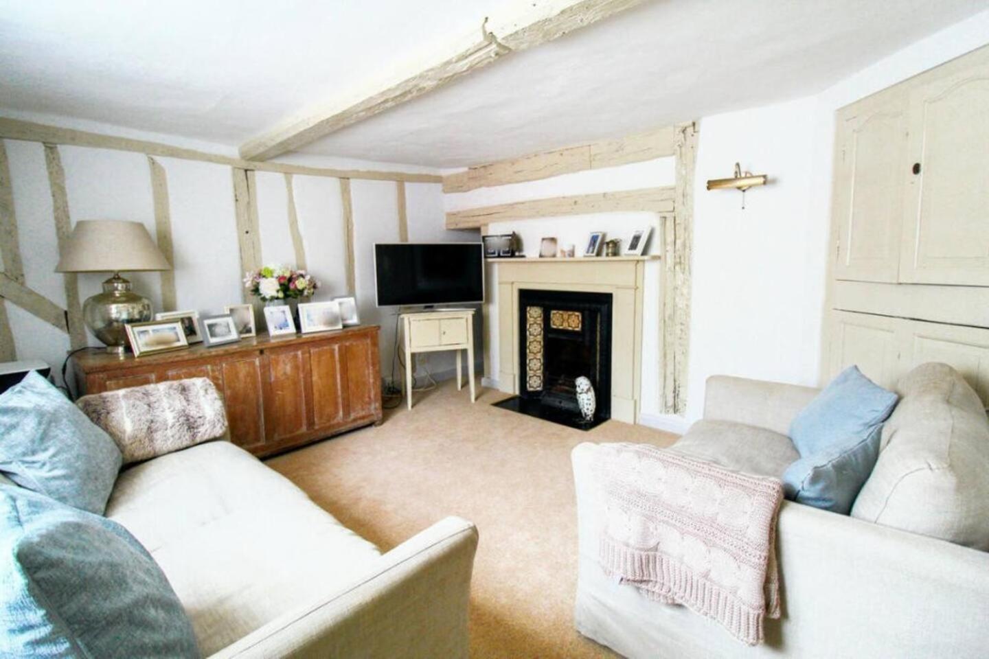 Elegant Oak Beamed House In Pretty Village - Cambridge Homehost 벅든 외부 사진
